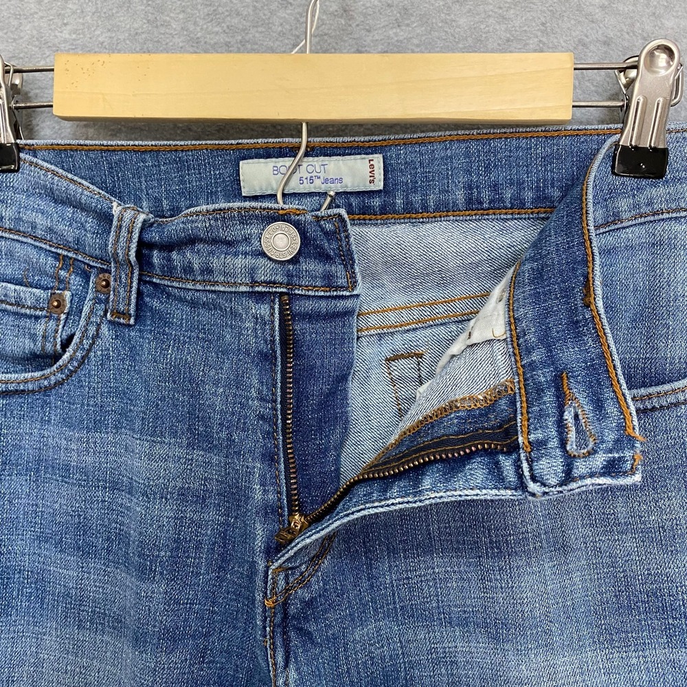 LEVIS 515 Women's Size 8 Long Boot Cut Mid Rise Medium Wash Denim Blue Jeans - Picture 5 of 13
